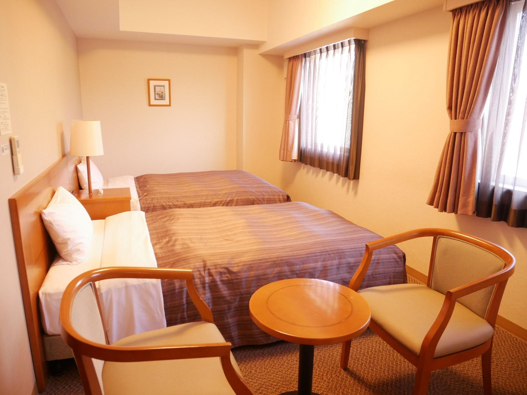 Hotel Route-Inn Fukaya Ekimae Экстерьер фото